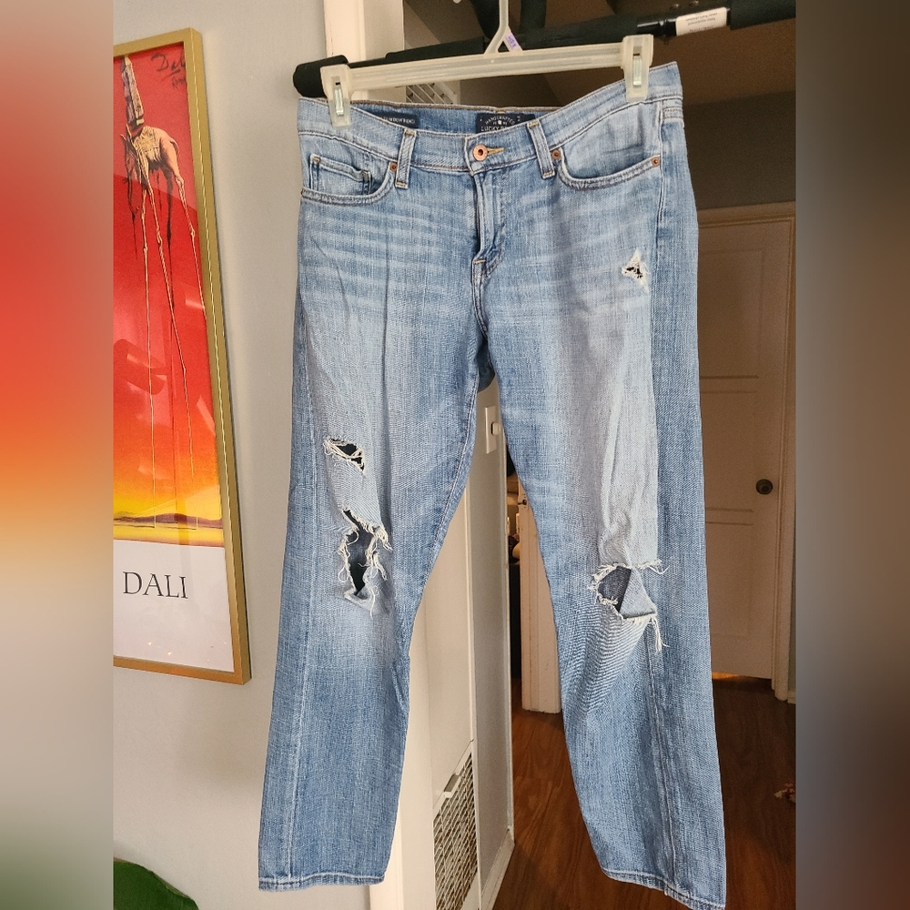 Lucky Brand Light Blue Distressed Women's Jeans